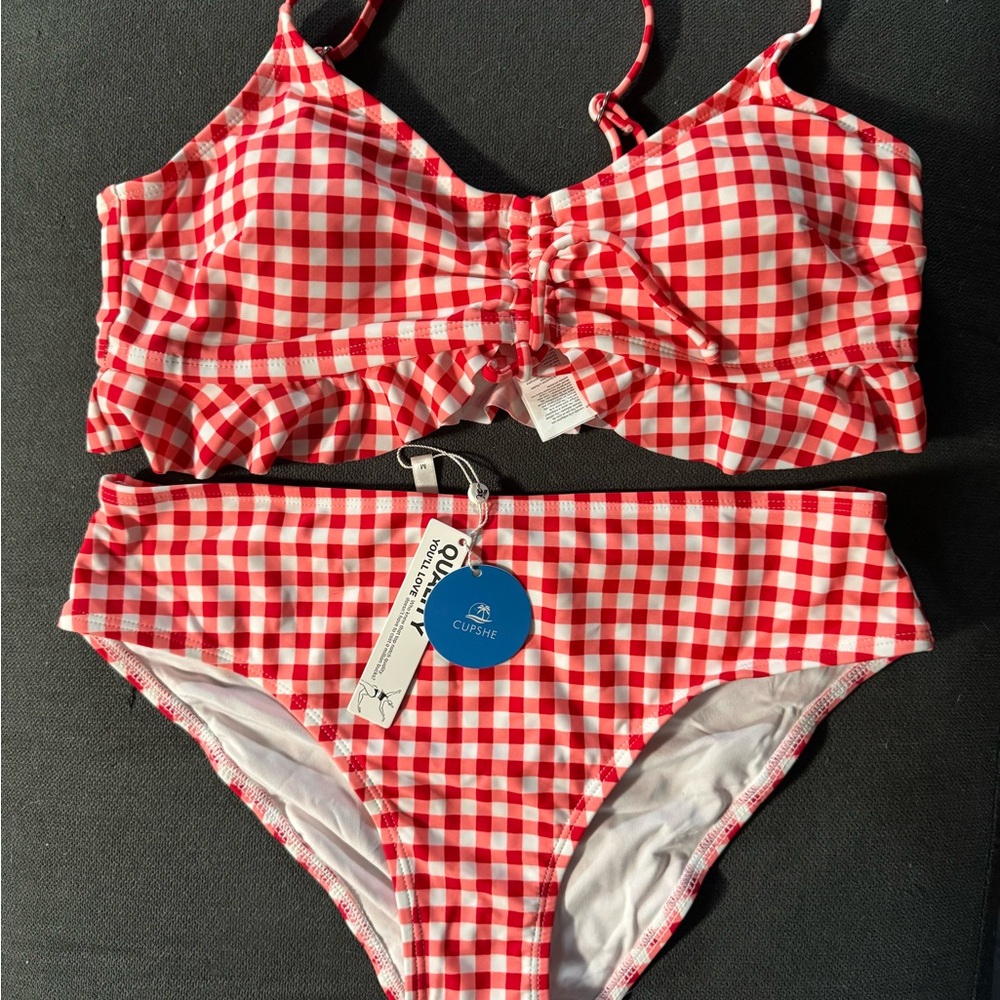 Cupshe Swimwear Set in Red/pink Gingham
